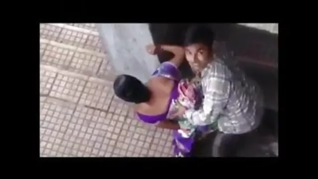 Horny જંગલી સેકસી વીડિયો વિદ્યાર્થી ટોચ પરથી મોટી શિશ્ન હોય છે અને મળી ચહેરાના