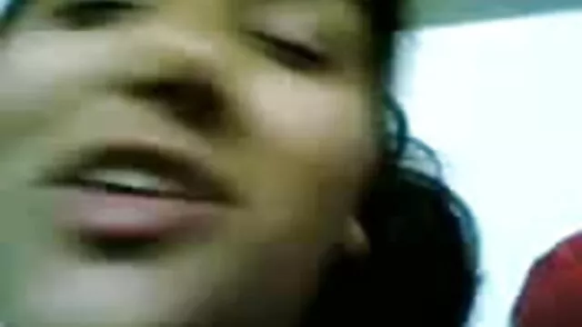 કાળા ભોગવે ઓરલ સેક્સ, સફેદ pussy અને સ્રાવ તેના ચહેરા પર સેકસી વીડિયો ડાઉનલોડ સેકસી વીડિયો ડાઉનલોડ