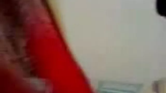 મોડેલ બતાવે છે Egyptian pussy અને બેસે છે તેના પર સ્ક્રૂ ખુરશી સેકસી વીડિયો જોવા માટે