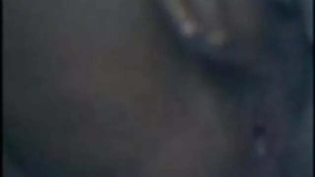 સોનેરી પોશાક પહેર્યો છે અને fucked દ્વારા સેકસી વીડિયો જોવા માટે જાંઘિયો