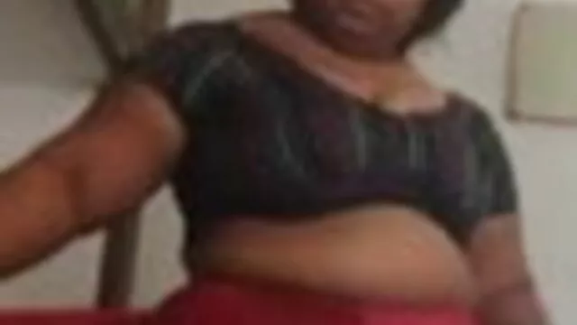 ખૂબ જ પાતળા ઇંગ્લીશ સેકસી વીડિયો રાંડ masturbates જાડા ક્લાઈન્ટો ઠાઠમાઠ એક સાંકડી જગ્યા