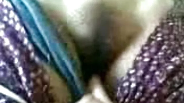 Pussy ત્રીપલ સેકસી વીડિયો સાથે શિશ્ન