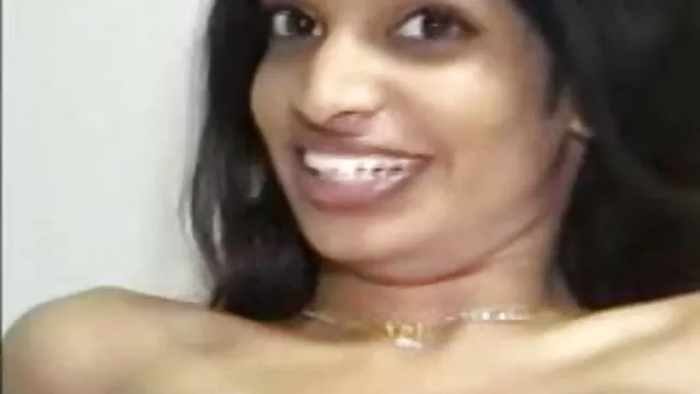પત્ની fucked તેના મમતા સોની સેકસી વીડિયો પતિ સાથે એક યુવાન પ્રેમી