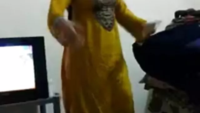 કરવા પ્રાર્થના માણસ ડબલ blowjob જૂતા સ્ટોર નવા જૂતા ના સેકસી વીડિયો